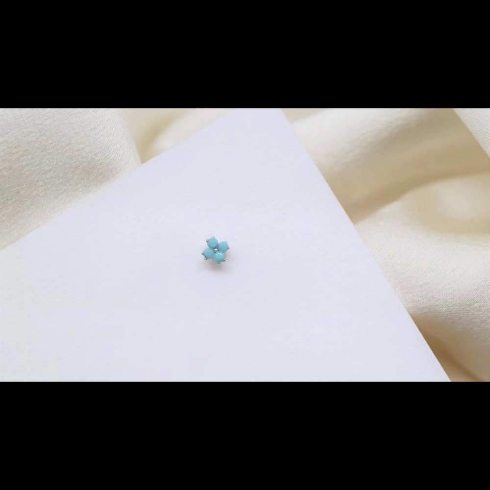 Dainty, cute, helix piercing